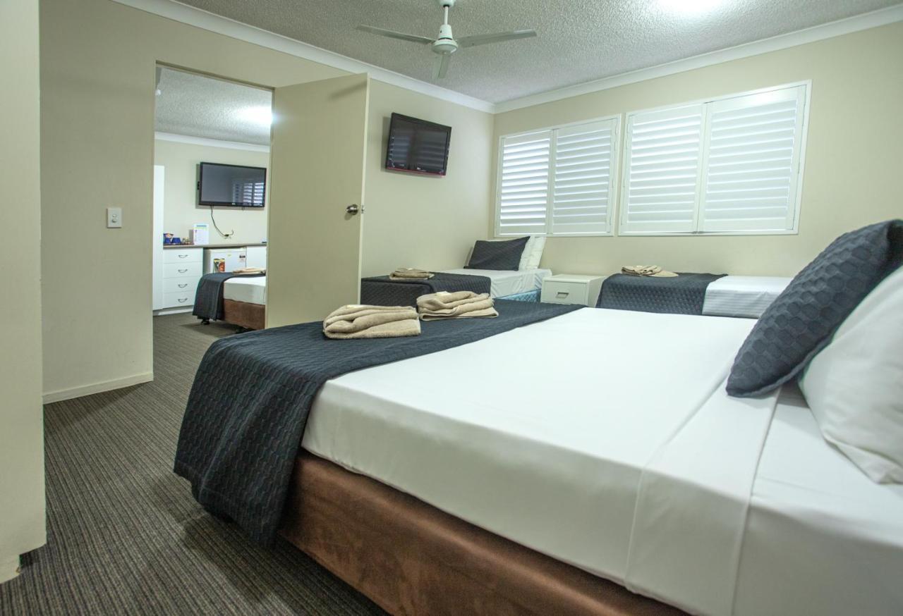 גולד קוסט Tropicana Motel מראה חיצוני תמונה
