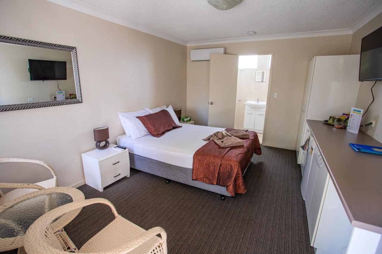 גולד קוסט Tropicana Motel מראה חיצוני תמונה